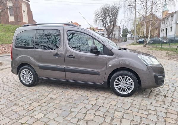 Peugeot Partner cena 31900 przebieg: 340000, rok produkcji 2015 z Pyzdry małe 121
